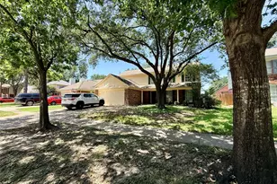 9826 Green Valley, Houston, TX 77064 - Photo 32