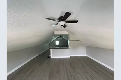 1701 40th Street, Galveston, TX 77550 - Photo 12