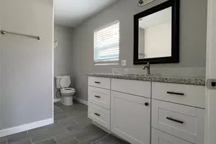 1701 40th St, Galveston, TX 77550 - Photo 16