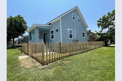 1701 40th Street, Galveston, TX 77550 - Photo 4