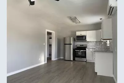 1701 40th Street, Galveston, TX 77550 - Photo 6