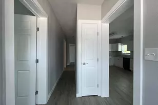 1701 40th St, Galveston, TX 77550 - Photo 8
