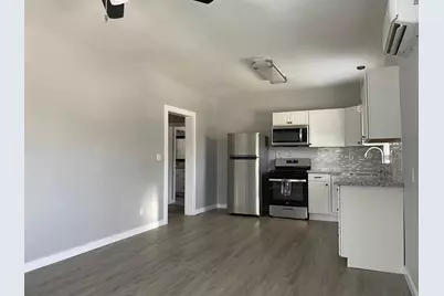 1701 40th Street, Galveston, TX 77550 - Photo 6