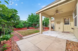 14230 Garland Brook Dr, Houston, TX 77083 - Photo 46