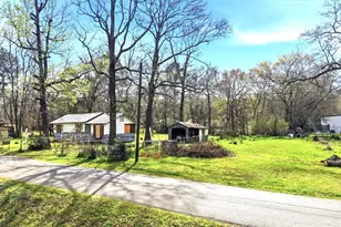 2636 Clanton Rd, Conroe, TX 77301 - Photo 12