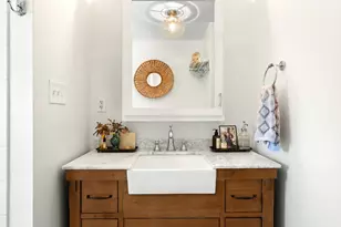 1002 W Cottage St, Houston, TX 77009 - Photo 16