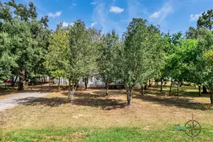 9654 Creek Vista Ln, Willis, TX 77378 - Photo 34