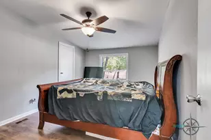 9654 Creek Vista Ln, Willis, TX 77378 - Photo 20