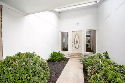 2507 Sage Brush Lane, Sugar Land, TX 77479 - Photo 4