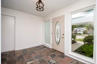 2507 Sage Brush Lane, Sugar Land, TX 77479 - Photo 6