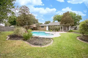 2507 Sage Brush Ln, Sugar Land, TX 77479 - Photo 1