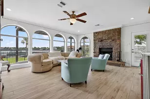 107 Twin Oaks Way, Kemah, TX 77565 - Photo 32