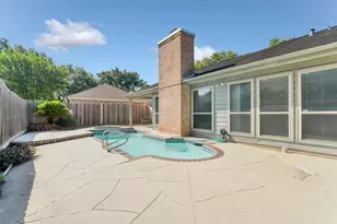 12206 Burgoyne Dr, Houston, TX 77077 - Photo 4