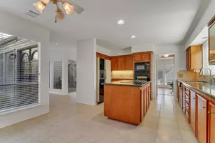 12206 Burgoyne Dr, Houston, TX 77077 - Photo 38