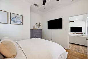 1213 55th St, Galveston, TX 77551 - Photo 10