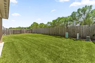7734 London Tower Ln, Houston, TX 77044 - Photo 34