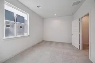 1808 Elysian St, Houston, TX 77026 - Photo 20