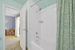 14037 Grambo Blvd, Galveston, TX 77554 - Photo 26