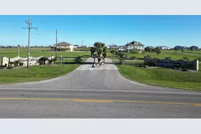 808 Pinata Drive, Crystal Beach, TX 77650 - Photo 26
