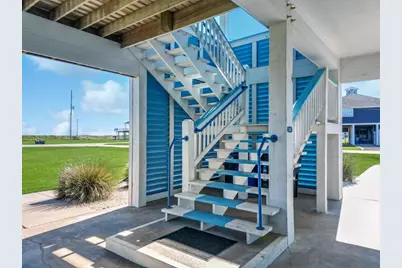 808 Pinata Drive, Crystal Beach, TX 77650 - Photo 10