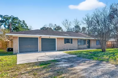 703 Coryell Street, League City, TX 77573 - Photo 2
