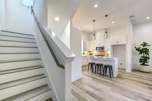 1266 Finnigan Dr, Houston, TX 77020 - Photo 12