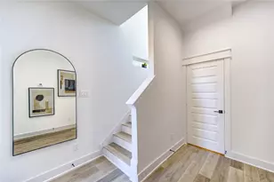 1266 Finnigan Dr, Houston, TX 77020 - Photo 10