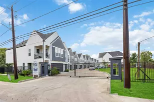 6124 De Campo St, Houston, TX 77091 - Photo 10