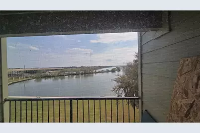 18800 Egret Bay Boulevard #106, Houston, TX 77058 - Photo 8