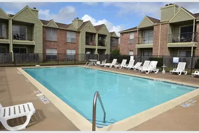 18800 Egret Bay Boulevard #106, Houston, TX 77058 - Photo 4