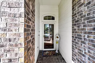 2299 Cantabria Ln, League City, TX 77573 - Photo 4