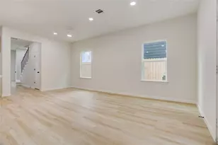 8314 Williamsdell St, Houston, TX 77088 - Photo 6