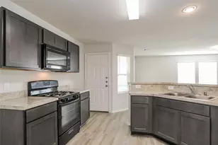 3119 Primrose Dr, Texas City, TX 77591 - Photo 1