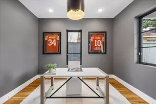 2705 Julian St, Houston, TX 77009 - Photo 6
