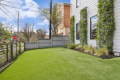 2705 Julian Street, Houston, TX 77009 - Photo 50