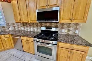 1407 Capri Pl Ln, Pearland, TX 77581 - Photo 12