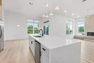 1423 E 36th St, Houston, TX 77022 - Photo 16