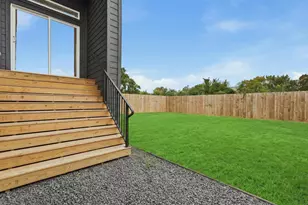 1423 E 36th St, Houston, TX 77022 - Photo 34