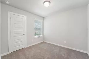 255 Charles Rdg Dr, Montgomery, TX 77316 - Photo 34