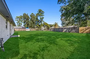 9614 Bean St, Houston, TX 77078 - Photo 32