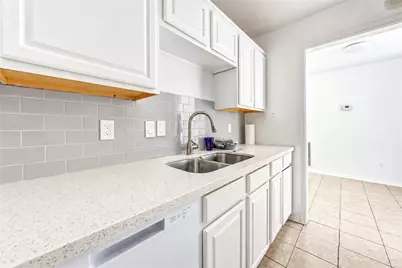 9707 Richmond Avenue #14, Houston, TX 77042 - Photo 10