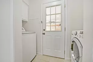 12423 Olympia Dr, Houston, TX 77077 - Photo 10
