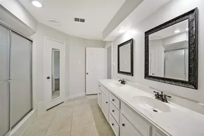 12423 Olympia Drive, Houston, TX 77077 - Photo 22