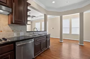 11638 Royal Oaks View, Houston, TX 77082 - Photo 10