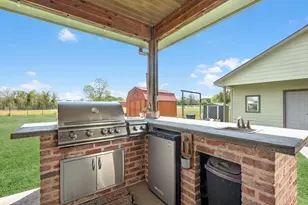 17625 Pearland Sites Rd, Pearland, TX 77584 - Photo 26