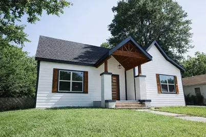 617 E 9th Street, Bonham, TX 75418 - Photo 1