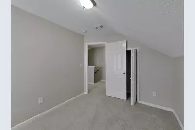 3210 Kelling Street, Houston, TX 77045 - Photo 10