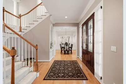 3302 Woodbrook Lane, Sugar Land, TX 77478 - Photo 6