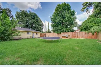 981 S Victory Drive, Houston, TX 77088 - Photo 30