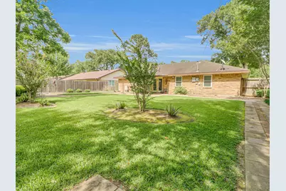 805 Bluebonnet Lane, Katy, TX 77493 - Photo 14